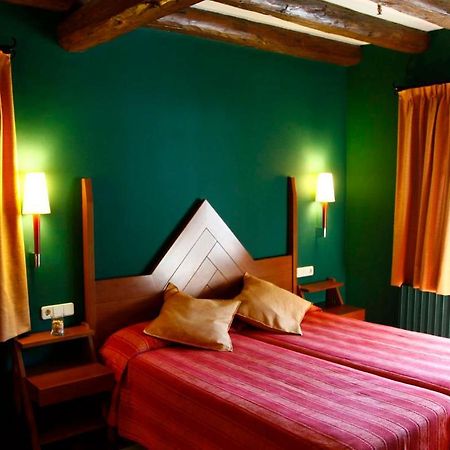 Areu Hotel Vall Ferrera מראה חיצוני תמונה